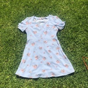 blue floral h&m dress